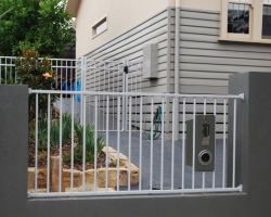 Tubular Fencing 31